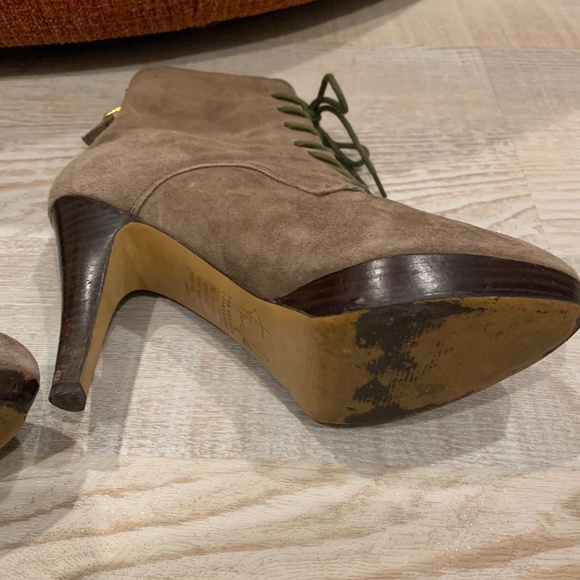 Franco Sarto 7M tan suede heeled boots - Picture 4 of 8